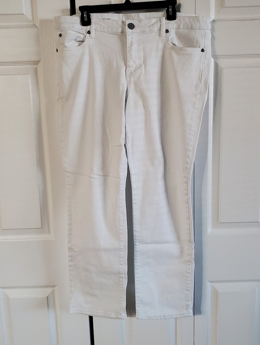 KUT FROM THE KLOTH KATY BOYFRIEND WHUTE NWOT JEANS. SZ 16 SLIGHT BOOTCUT